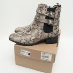 Kennth Cole Reaction. Snake Skin Print Chelsea Boot. Tan Size 7 Photo 0