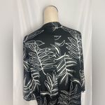 Vada Winter Maverick Black and White Leaf Print Kimono Large Photo 4