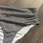 Cupshe Black White Stripe Bikini Bottom Photo 2