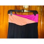 Victoria's Secret  LIVE On Point Crop‎ Leggings Yoga Workout Black Pink Peach Photo 2