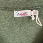 Faherty Annie Sleeveless Henley Midi Dress in Green Size Small Photo 3