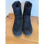 b.o.c Women's‎ Black Suede Fleece Lined Booties Size Photo 3