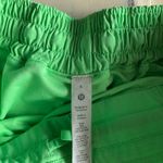 Lululemon Shorts Hotty Hot 2.5" Photo 2