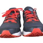 Saucony  Cohesion 11 Running Shoe Women 9.5 Grey/Red Athletic Comfort Outdoor Photo 3