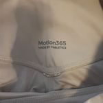 Fabletics cream leggings Photo 2