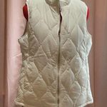 Unbranded White Sleeveless Puffer Jacket Size XL Photo 0