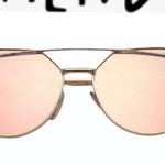 Woman’s Mirror Sunglasses Pink Photo 4
