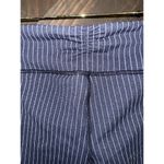 Lululemon Lulu Size 10 Navy Blue White Vertical stripes Capri Leggings EUC Photo 2