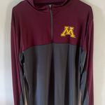 🛍️Minnesota Gophers Maroon and Grey 1/4 Zip Size Large Red Photo 0