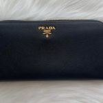 Prada Wallet Photo 0