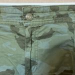 Faded Glory FINAL MARKDOWN  Green Camouflage capris 18 Photo 3