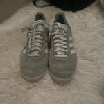 Adidas Sneakers in Light Green and White Photo 1