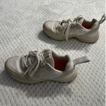 VEJA Venturi Bicolor Suede Running Sneakers Women's 9 White Natural Trainers Photo 4