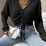 H&M B28-Women's  Black Long Sleeve Crop Top sweater Size XS Photo 0