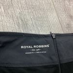 Royal Robbins  Discovery III Skort Size 4 Photo 4
