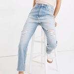Madewell  The Mom Jean in Gilford Wash Light Wash Slouchy Jeans Size 30 | 10 Photo 8