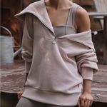 Varley  Women's Vine Half Zip Pullover Photo 0