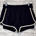 Spyder  Women's Black Athletic Shorts size medium‎ zipper pockets built in shorts Photo 0