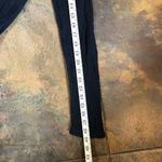 Gap  Women’s Classic Mesh Navy Long Sleeve V-neck Pullover  Size Large Photo 5