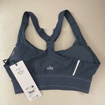 Alo Yoga NWT Airlift Suit Up Sports Bra Bluestone White Size XS Photo 6