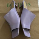 Bottega Veneta Authentic  Purple Leather Slip-on 
Mule(Size 38.5) Photo 8