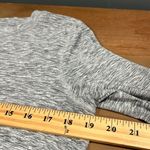 Old Navy  ACTIVE BREATHE ON size large grey long sleeve athletic top twisted top Photo 2