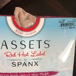 Spanx NWT body shaper Photo 1