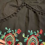 Gianni Bini  Floral Embroidered Off-Shoulder Top with Adjustable Straps S EUC Photo 6