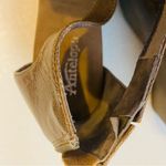 Antelope gray size 9 shoes zipper in back Photo 7