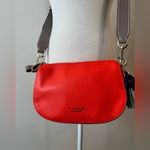 Kate Spade Anyday Medium Pebbled Leather Crossbody Bag Bright Coral EUC Photo 3