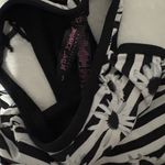 Betsey Johnson  Black and White Floral Leggings Set Photo 3