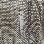 Avia women's XL gray heather stretchy pullover short sleeve crew neck t-shirt Photo 7