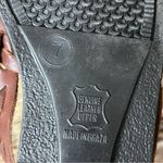 Predictions  Leather Solutions 90s Vintage Brown Huarache Fisherman Flats 7 Photo 9