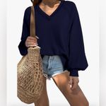 Acelitt Women's Blue V Photo 2