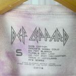 Def Leppard  Small Hysteric Tie-Dye Graphic T-Shirt Rock Metal Band Music Photo 3