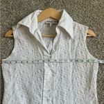 Ronni Nicole  Vintage White Button Down Sleeveless Collared Blouse Neutral Photo 4