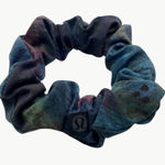 Lululemon Women’s Uplifting Hair Scrunchie, Cosmic Shift Multi Photo 0