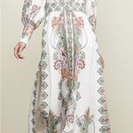 Chic White Paisley Long Sleeve Dress ( not Belt) Photo 4