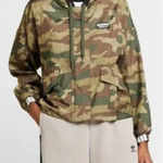 Adidas  Originals R.Y.V. Jacket Womens Small Camo Windbreaker 2022 Hooded Nylon Photo 0