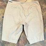 Multiples NWT Slim-Sation By Multiple Khaki Pull-on Walking Shorts 22W Photo 7