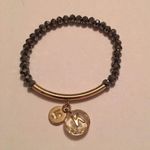 Liz Claiborne Costume Jewelry Bracelet Signed  Letter Initial K Stretchy Photo 0