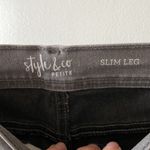 Style & Co Grey jeans Photo 2