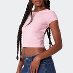 Edikted Open Back Tshirt Photo 2