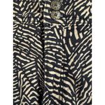 Lee  Animal Print Skort Women's size 14  Black/Tan Pockets Cotton/Spandex EUC Photo 3