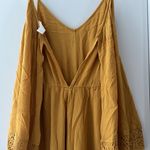 H&M Super cute flowy yellow romper - new  size 4 Photo 1