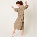 Black crane oversized puff jumpsuit in light clay color Photo 4