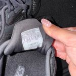 Brooks  Tennis Shoes Photo 2