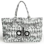 Alo Yoga NWT Iconic Shopper Tote Photo 0