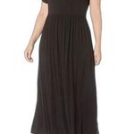 Amazon Women's Short Photo 0