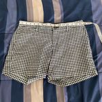 Old Navy Black and White Checkered Women's Shorts. Size:Petite 6 Photo 5